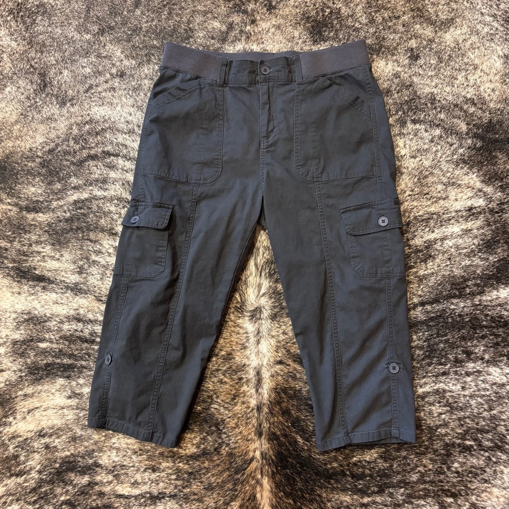 Women’s Gray Cargo Capris Size Large, Cotton / Elastane Blend